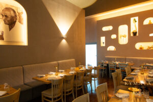 Kymata Modern Taverna München Grieche griechisches Neueröffnung Restaurant Mega Location