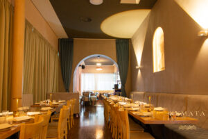 Kymata Modern Taverna München Grieche griechisches Neueröffnung Restaurant Mega Location